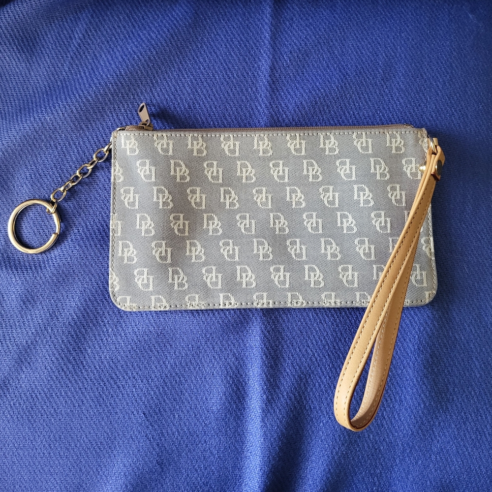 Dooney & Bourke Gray Tan Wristlet Clutch